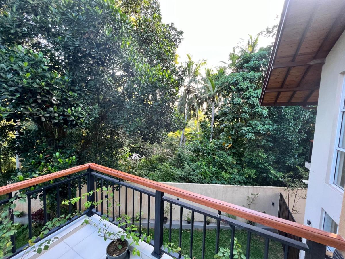 Вилла Siri Tropical Retreat Хиккадува Экстерьер фото