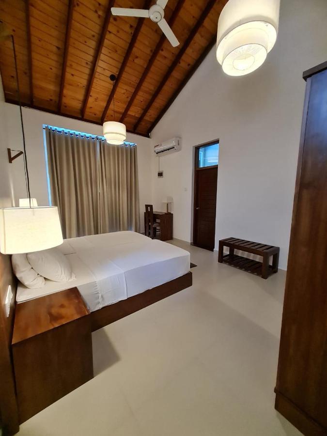 Вилла Siri Tropical Retreat Хиккадува Экстерьер фото