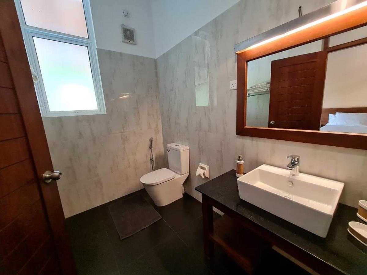 Вилла Siri Tropical Retreat Хиккадува Экстерьер фото