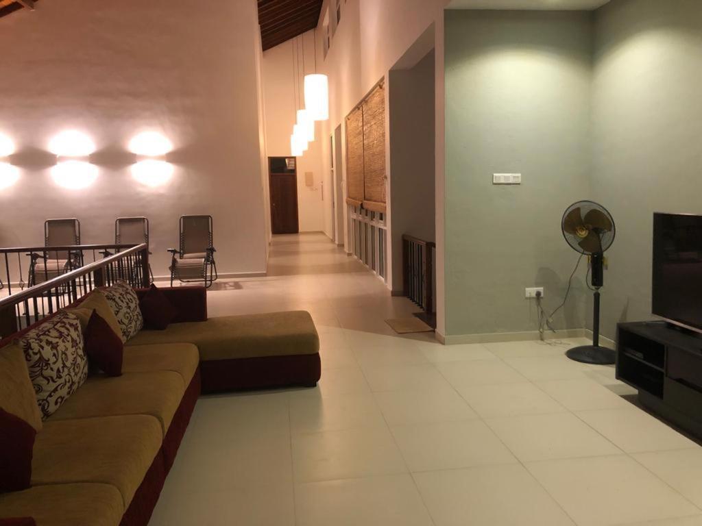 Вилла Siri Tropical Retreat Хиккадува Экстерьер фото