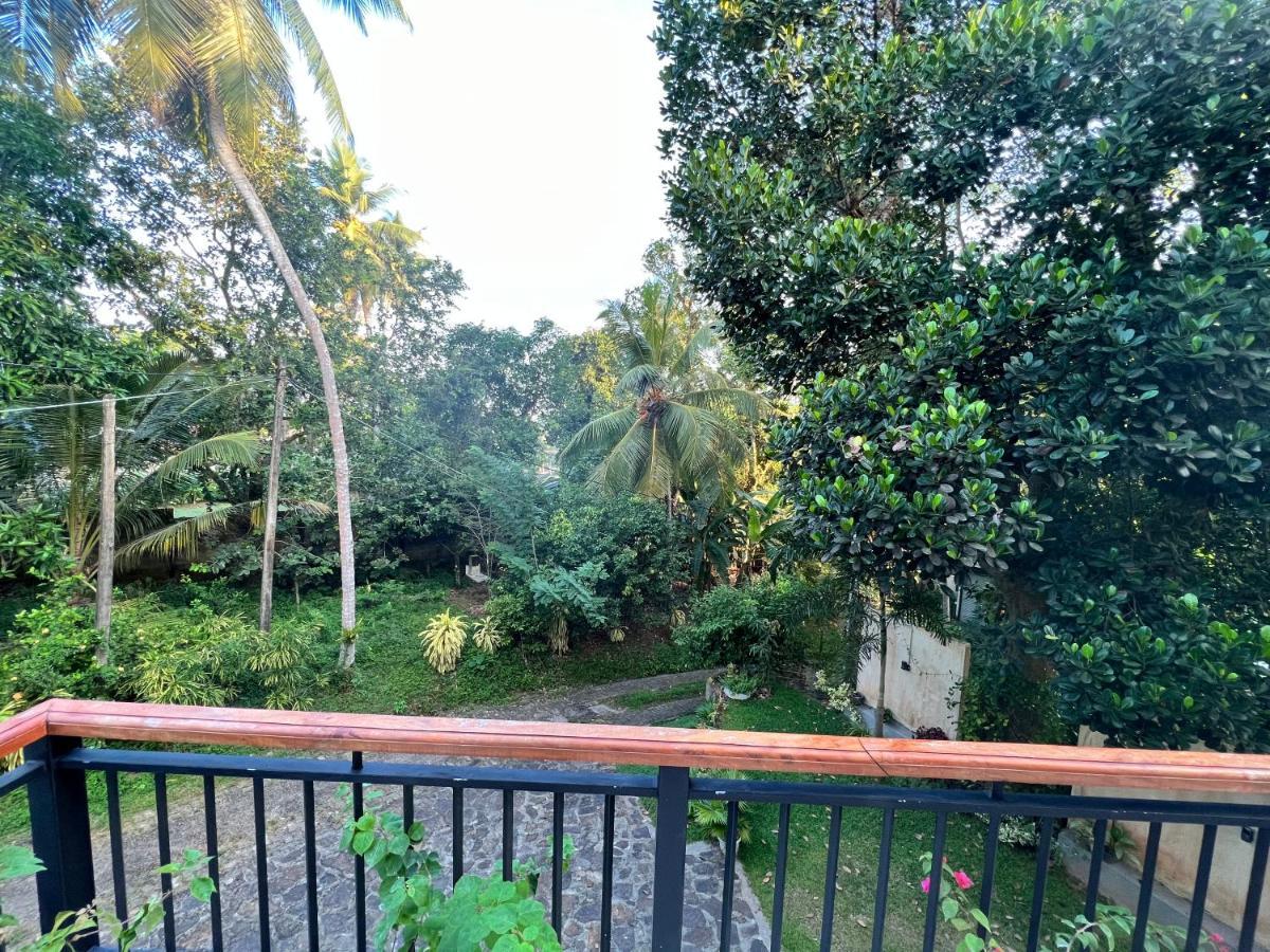 Вилла Siri Tropical Retreat Хиккадува Экстерьер фото