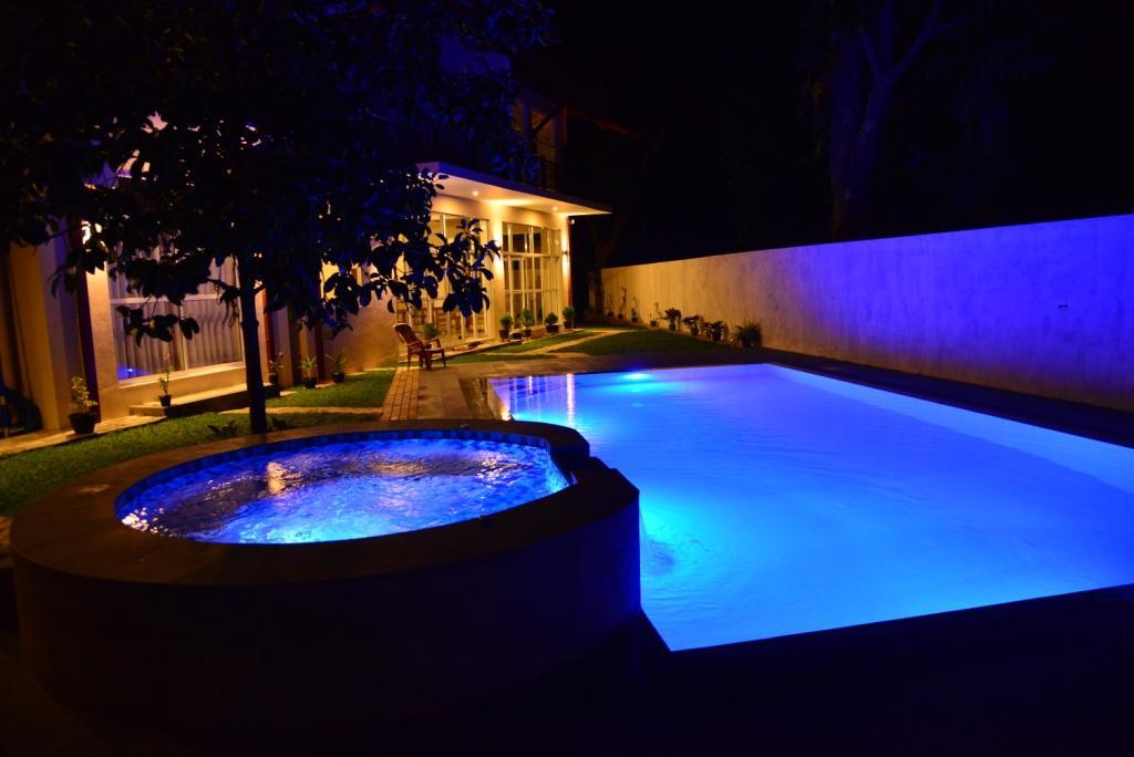 Вилла Siri Tropical Retreat Хиккадува Экстерьер фото
