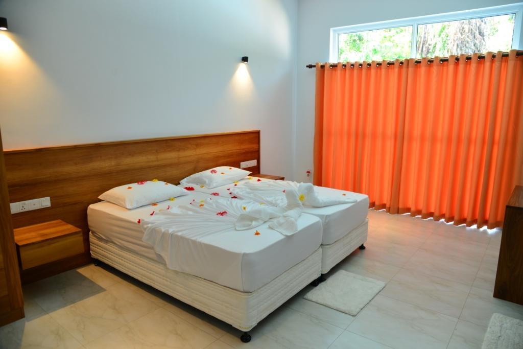 Вилла Siri Tropical Retreat Хиккадува Экстерьер фото